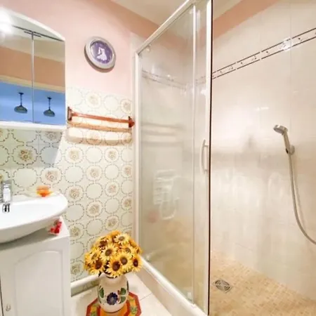 Appartement Au Calme Proche Du Centre-ville Sanary-sur-Mer